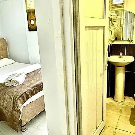 Hotel Cannady Istanbul
