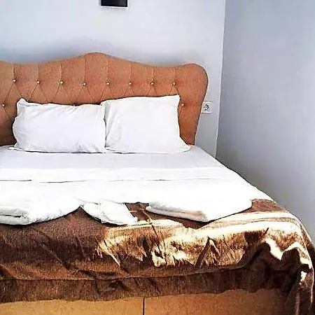 Hotel Cannady